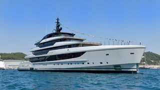 Vallicelli Design reveals 80m Simply Custom concept Ani